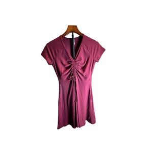 No Boundaries Burgundy Brick Ruched V Neck Short Sleeve Skater Dress Size M